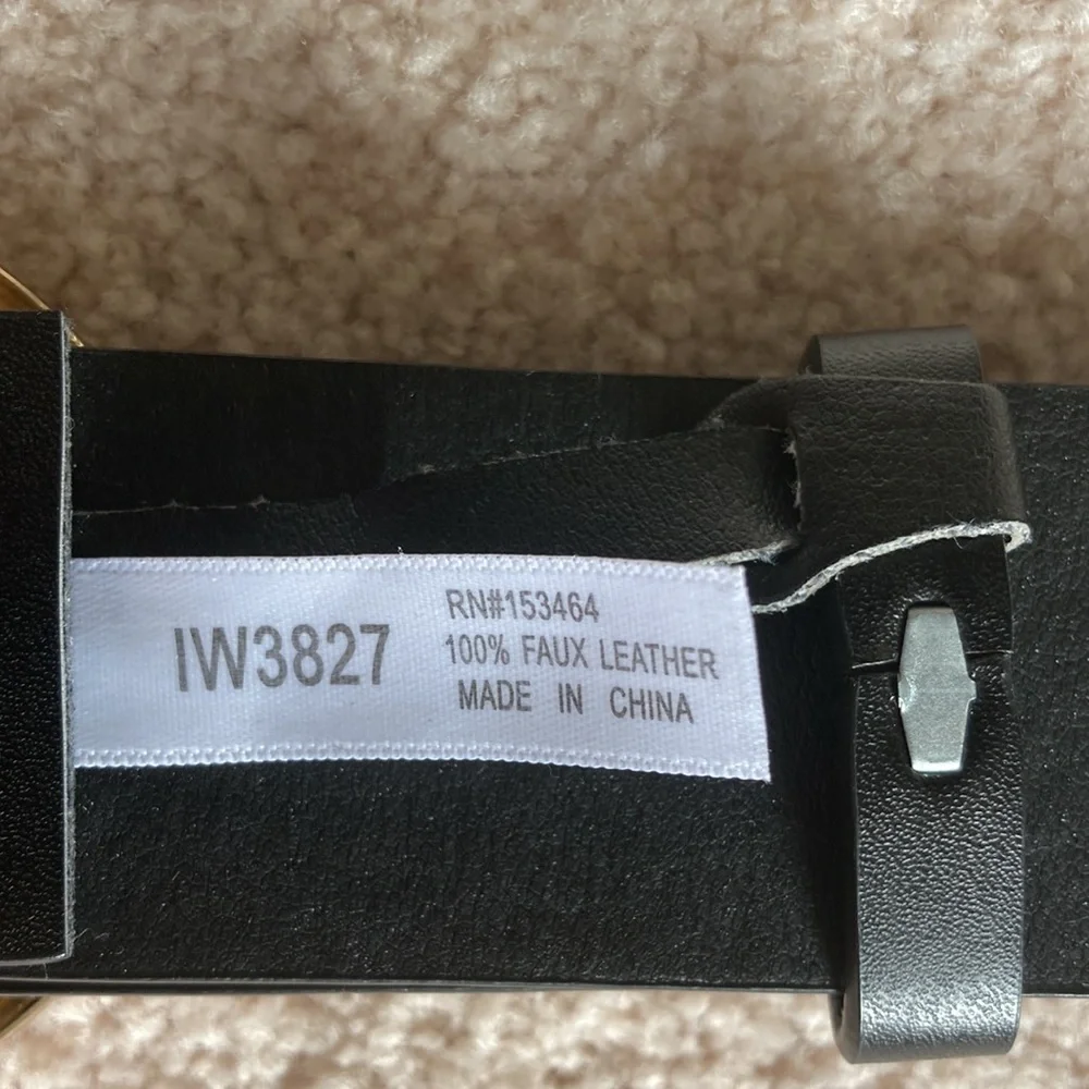 Black belt with gold double circle buckle